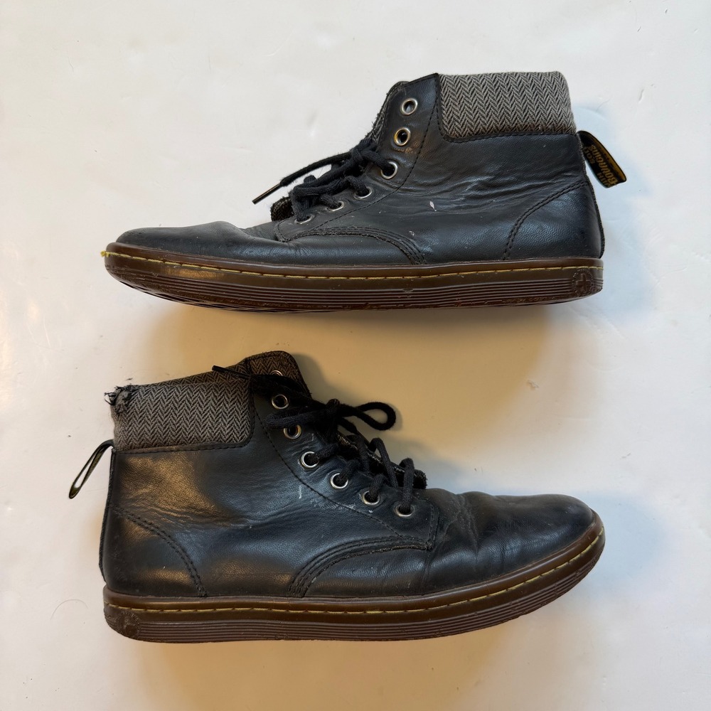Dr. Martens Womens Padded Collar Boot Black Leather Herringbone Ankle Size 8r